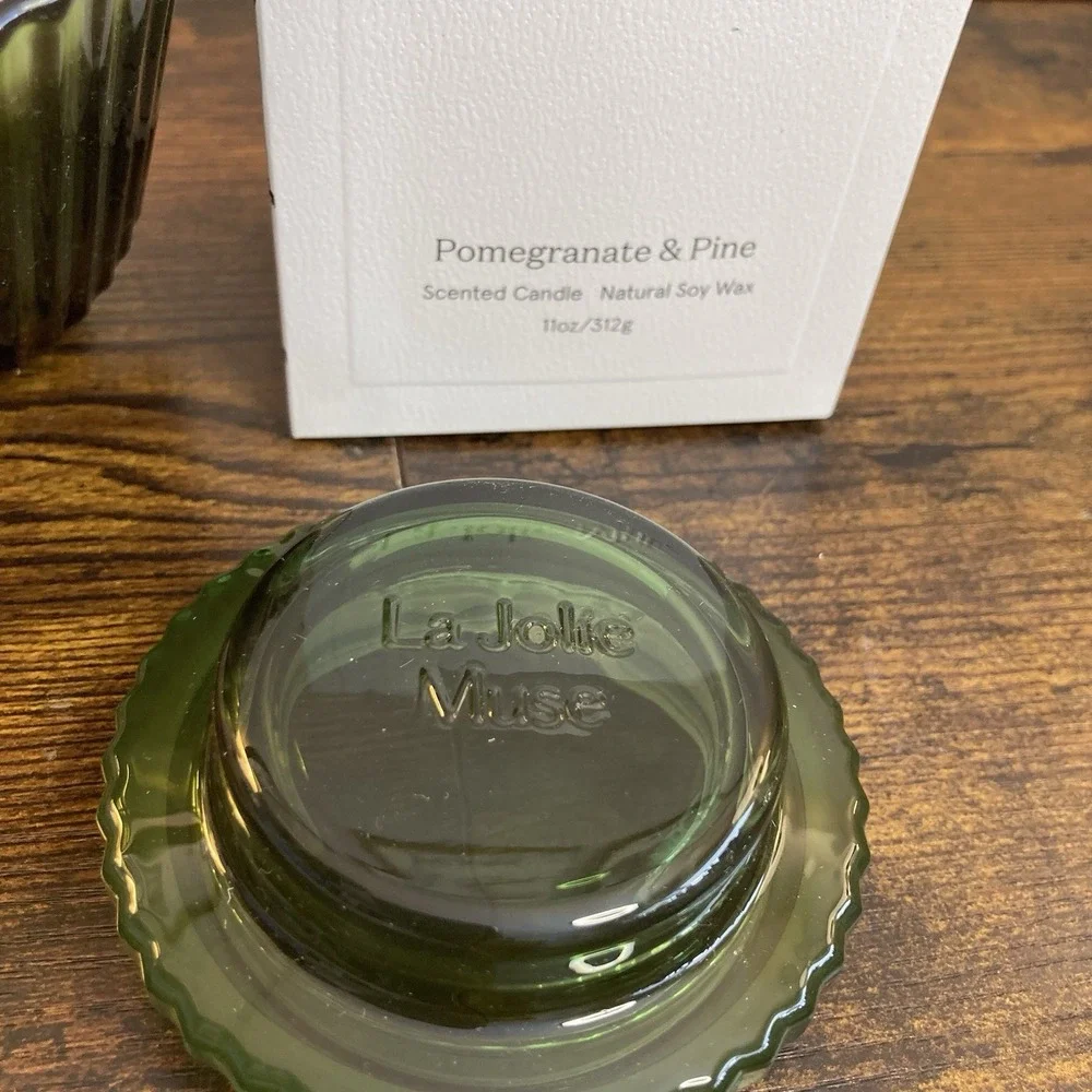 La Jolie Muse Pomegranate and Pine Luxury Soy Wax Candle 11oz‎ Green Glass